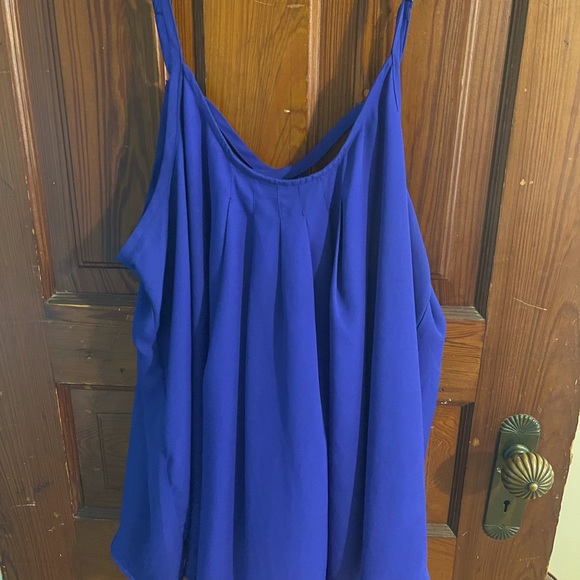 Torrid Tank - Picture 3 of 5